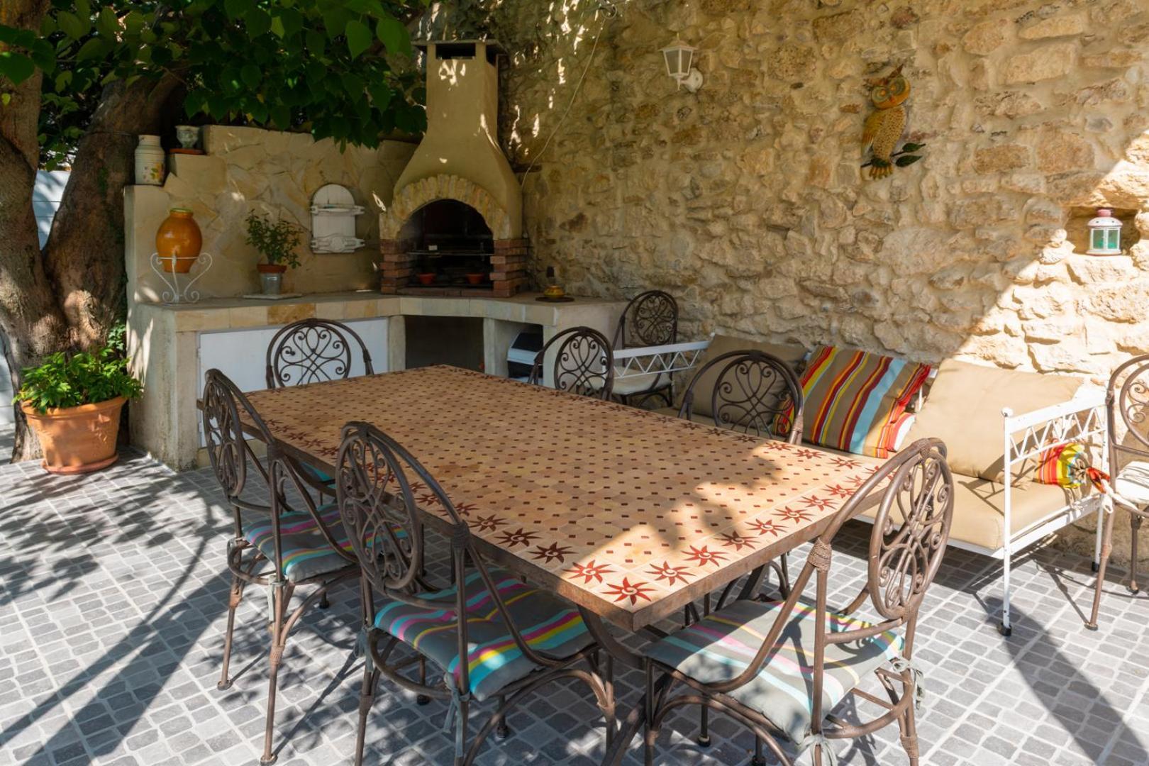 Le Mas Du Chat Bed & Breakfast Cavaillon Luaran gambar
