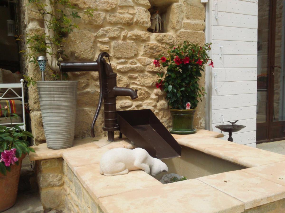 Le Mas Du Chat Bed & Breakfast Cavaillon Luaran gambar